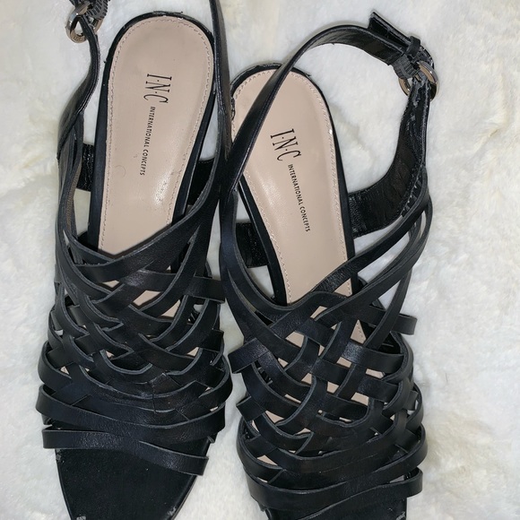 Ladies shoe - Picture 7 of 8